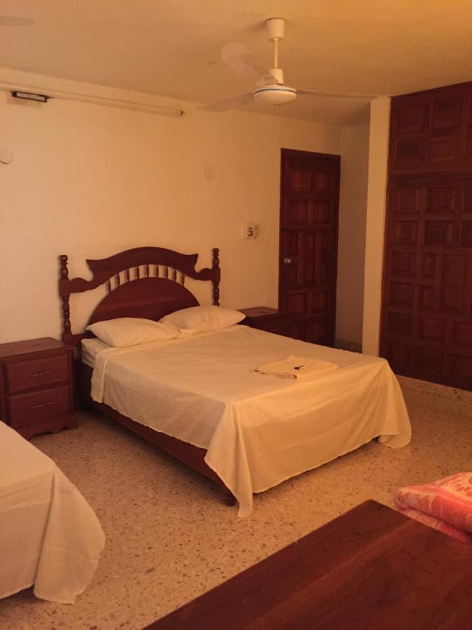 Hostel Hostal Kin-Beh Valladolid  Zewnętrze zdjęcie